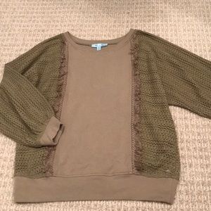 She & Sky Army green fancy sweatshirt